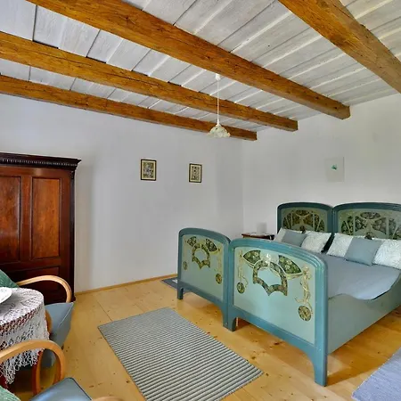 Lelle Vineyard Cottages Apartment *