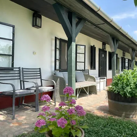 Lelle Vineyard Cottages Apartment Balatonlelle